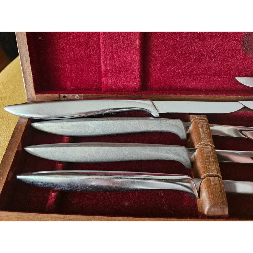 Gerber Miming Blades Steak Knife Set Vintage Solid Walnut Case 9 Piece MCM